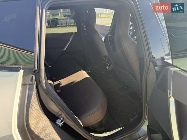 Белый БМВ iX, объемом двигателя 0 л и пробегом 42 тыс. км за 47300 $, фото 15 на Automoto.ua