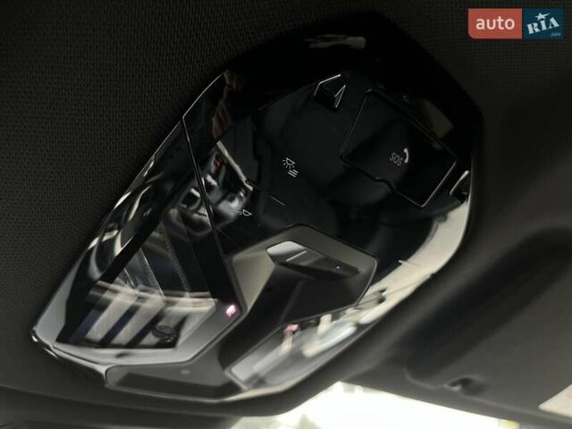 Белый БМВ iX, объемом двигателя 0 л и пробегом 40 тыс. км за 48500 $, фото 31 на Automoto.ua