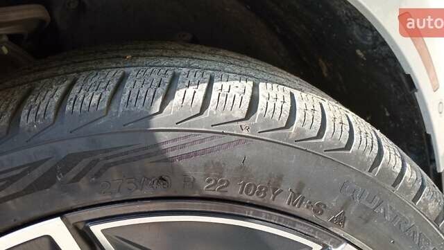 Белый БМВ iX, объемом двигателя 0 л и пробегом 58 тыс. км за 67000 $, фото 9 на Automoto.ua