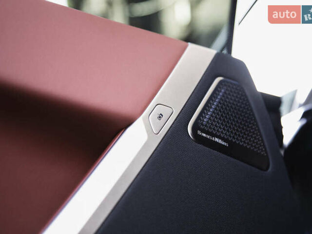 Белый БМВ iX, объемом двигателя 0 л и пробегом 22 тыс. км за 69400 $, фото 35 на Automoto.ua