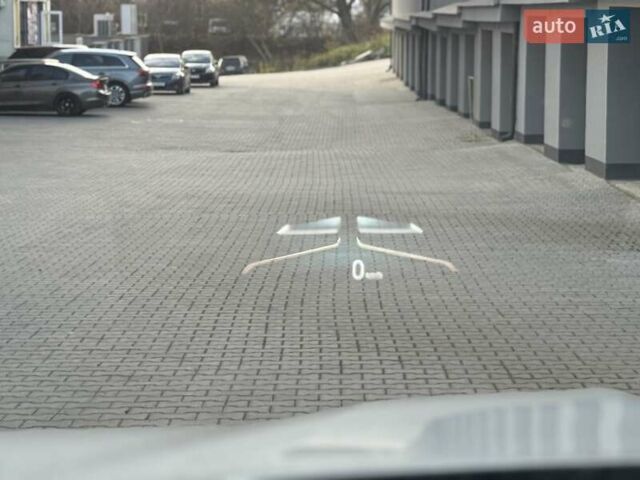 Белый БМВ iX, объемом двигателя 0 л и пробегом 69 тыс. км за 58300 $, фото 35 на Automoto.ua