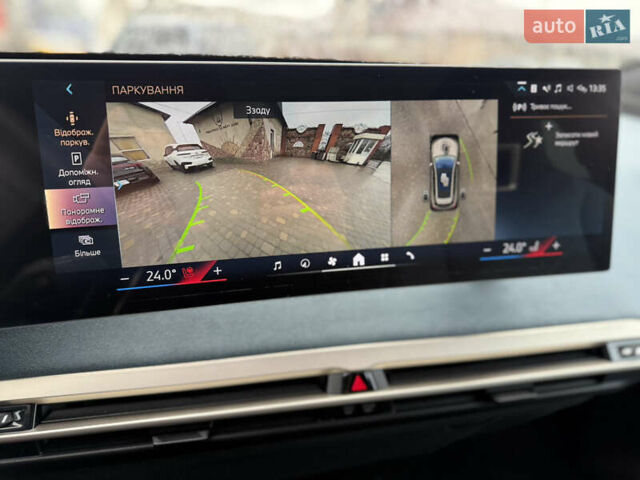 Белый БМВ iX, объемом двигателя 0 л и пробегом 10 тыс. км за 63000 $, фото 31 на Automoto.ua