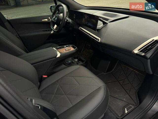 Білий БМВ iX, об'ємом двигуна 0 л та пробігом 32 тис. км за 48700 $, фото 18 на Automoto.ua