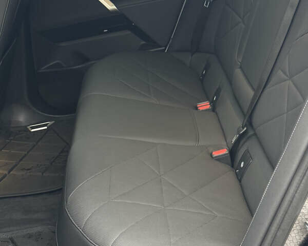 Белый БМВ iX, объемом двигателя 0 л и пробегом 32 тыс. км за 48900 $, фото 30 на Automoto.ua