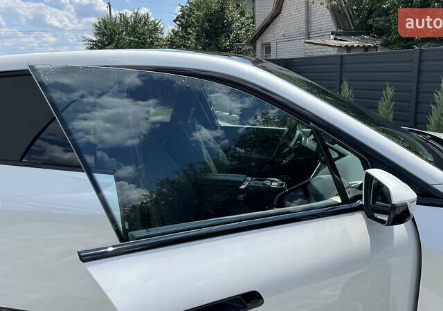 Білий БМВ iX, об'ємом двигуна 0 л та пробігом 12 тис. км за 82500 $, фото 4 на Automoto.ua