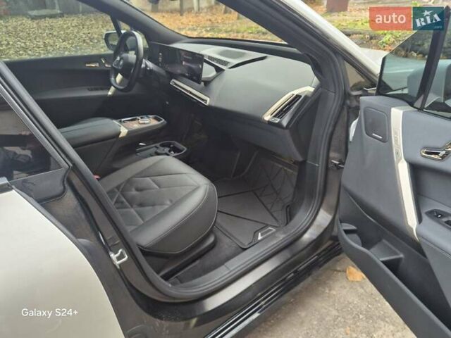 Белый БМВ iX, объемом двигателя 0 л и пробегом 89 тыс. км за 49999 $, фото 13 на Automoto.ua