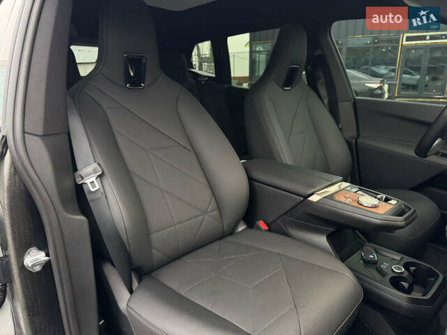 Білий БМВ iX, об'ємом двигуна 0 л та пробігом 32 тис. км за 48700 $, фото 19 на Automoto.ua