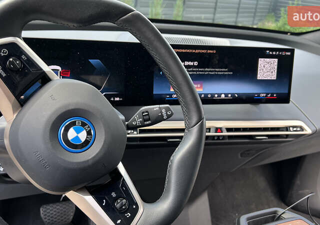 Білий БМВ iX, об'ємом двигуна 0 л та пробігом 12 тис. км за 82500 $, фото 14 на Automoto.ua