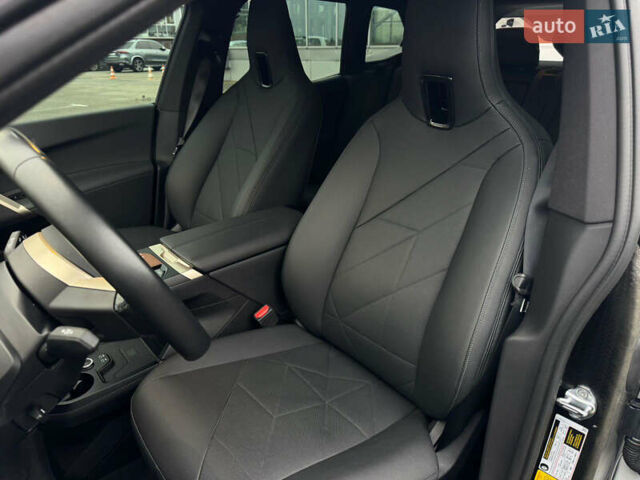Білий БМВ iX, об'ємом двигуна 0 л та пробігом 32 тис. км за 48700 $, фото 15 на Automoto.ua