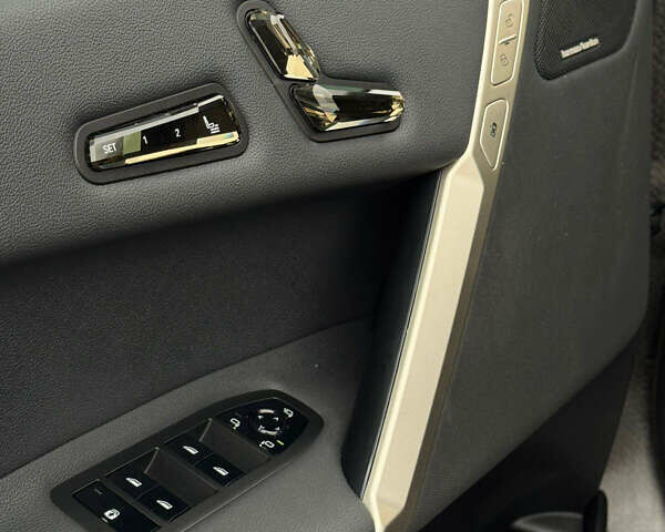 Білий БМВ iX, об'ємом двигуна 0 л та пробігом 32 тис. км за 48700 $, фото 23 на Automoto.ua