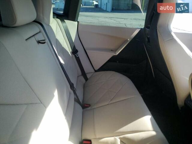 Белый БМВ iX, объемом двигателя 0 л и пробегом 19 тыс. км за 20000 $, фото 10 на Automoto.ua