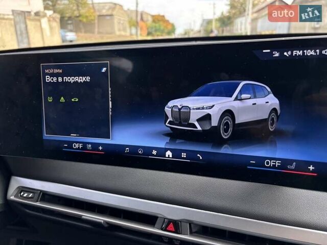 Білий БМВ iX, об'ємом двигуна 0 л та пробігом 2 тис. км за 60800 $, фото 17 на Automoto.ua