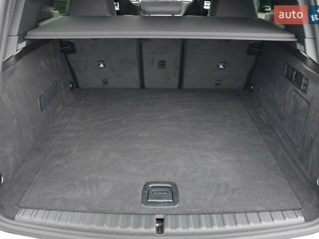 Белый БМВ iX, объемом двигателя 0 л и пробегом 2 тыс. км за 93687 $, фото 8 на Automoto.ua