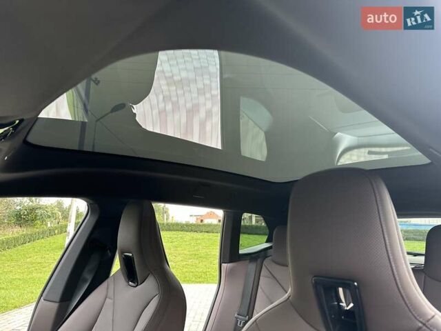 Черный БМВ iX, объемом двигателя 0 л и пробегом 32 тыс. км за 43500 $, фото 33 на Automoto.ua