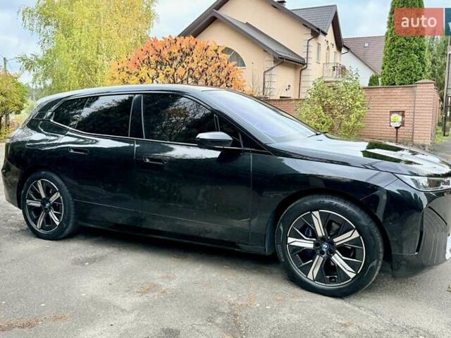 Чорний БМВ iX, об'ємом двигуна 0 л та пробігом 84 тис. км за 48500 $, фото 24 на Automoto.ua