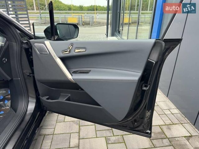 Черный БМВ iX, объемом двигателя 0 л и пробегом 37 тыс. км за 77900 $, фото 40 на Automoto.ua