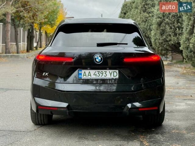 Чорний БМВ iX, об'ємом двигуна 0 л та пробігом 84 тис. км за 48500 $, фото 7 на Automoto.ua