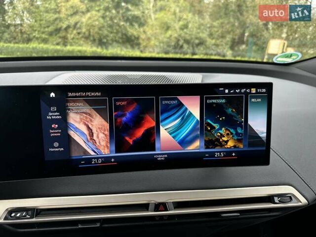 Черный БМВ iX, объемом двигателя 0 л и пробегом 32 тыс. км за 43500 $, фото 26 на Automoto.ua
