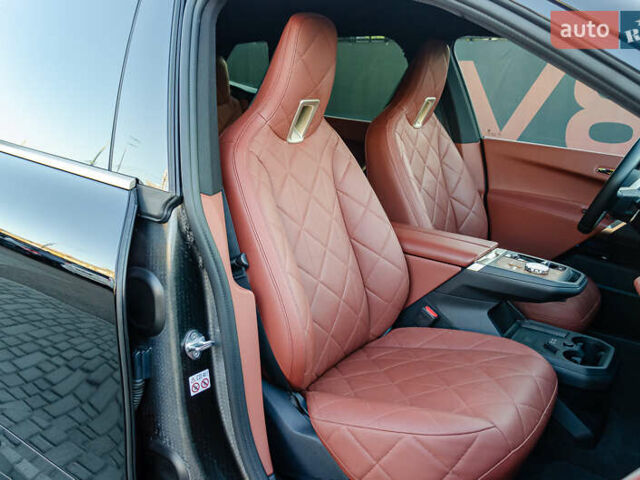 Черный БМВ iX, объемом двигателя 0 л и пробегом 29 тыс. км за 75000 $, фото 31 на Automoto.ua