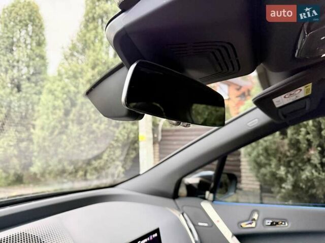 Чорний БМВ iX, об'ємом двигуна 0 л та пробігом 84 тис. км за 48500 $, фото 57 на Automoto.ua