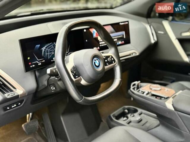 Чорний БМВ iX, об'ємом двигуна 0 л та пробігом 84 тис. км за 48500 $, фото 50 на Automoto.ua