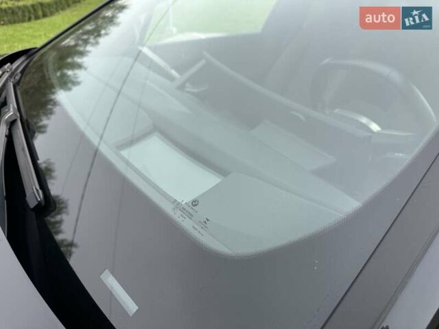 Черный БМВ iX, объемом двигателя 0 л и пробегом 32 тыс. км за 43500 $, фото 21 на Automoto.ua