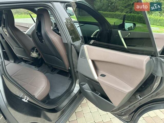 Черный БМВ iX, объемом двигателя 0 л и пробегом 32 тыс. км за 43500 $, фото 42 на Automoto.ua