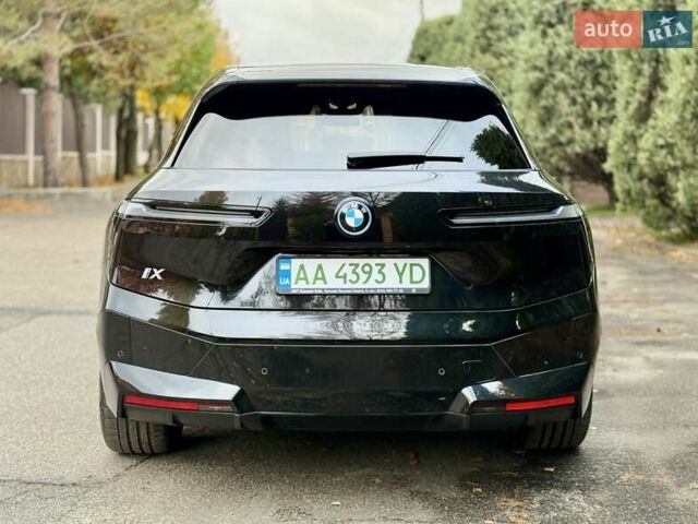 Чорний БМВ iX, об'ємом двигуна 0 л та пробігом 84 тис. км за 48500 $, фото 10 на Automoto.ua