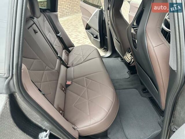 Черный БМВ iX, объемом двигателя 0 л и пробегом 32 тыс. км за 43500 $, фото 41 на Automoto.ua