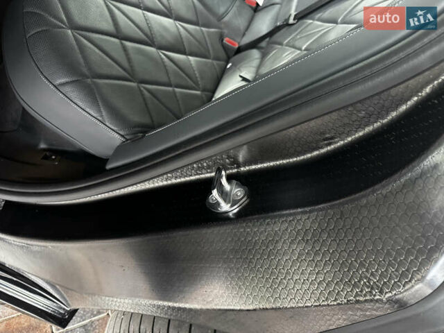 Черный БМВ iX, объемом двигателя 0 л и пробегом 71 тыс. км за 48240 $, фото 32 на Automoto.ua