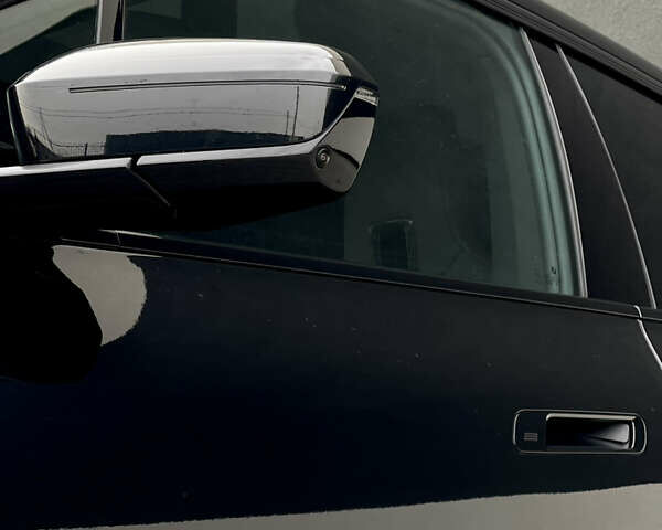 Черный БМВ iX, объемом двигателя 0 л и пробегом 27 тыс. км за 50000 $, фото 12 на Automoto.ua