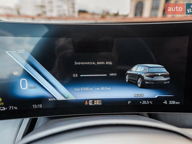 Черный БМВ iX, объемом двигателя 0 л и пробегом 67 тыс. км за 67000 $, фото 92 на Automoto.ua