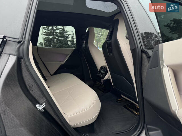 Черный БМВ iX, объемом двигателя 0 л и пробегом 18 тыс. км за 45900 $, фото 50 на Automoto.ua