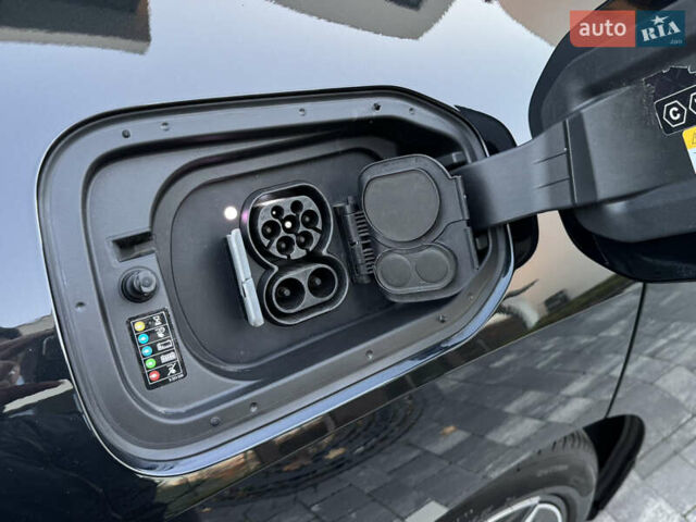 Черный БМВ iX, объемом двигателя 0 л и пробегом 125 тыс. км за 42800 $, фото 61 на Automoto.ua