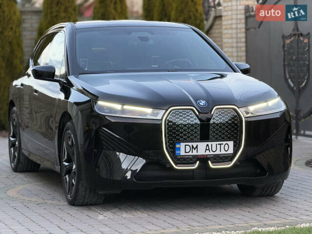 Черный БМВ iX, объемом двигателя 0 л и пробегом 57 тыс. км за 72000 $, фото 109 на Automoto.ua