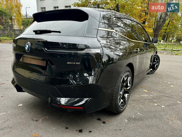 Черный БМВ iX, объемом двигателя 0 л и пробегом 71 тыс. км за 48240 $, фото 20 на Automoto.ua