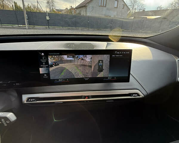 Чорний БМВ iX, об'ємом двигуна 0 л та пробігом 66 тис. км за 59900 $, фото 31 на Automoto.ua