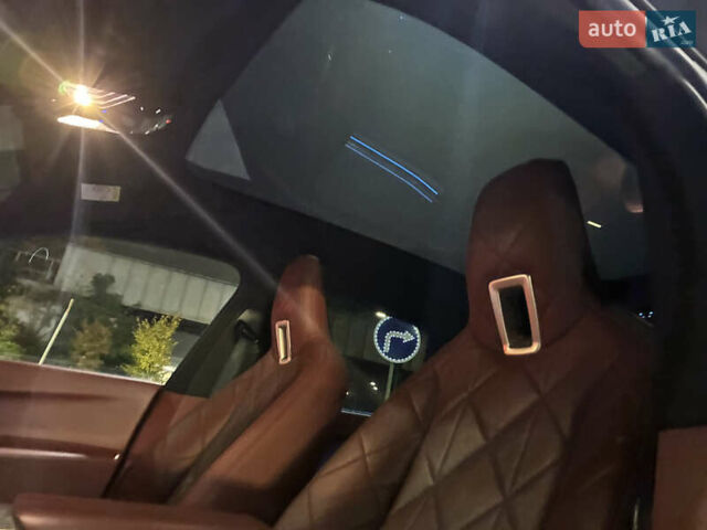 Черный БМВ iX, объемом двигателя 0 л и пробегом 165 тыс. км за 39000 $, фото 18 на Automoto.ua