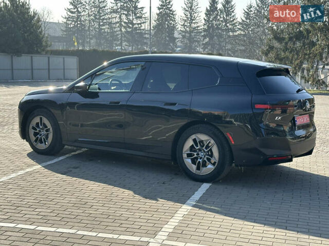 Черный БМВ iX, объемом двигателя 0 л и пробегом 113 тыс. км за 47500 $, фото 5 на Automoto.ua