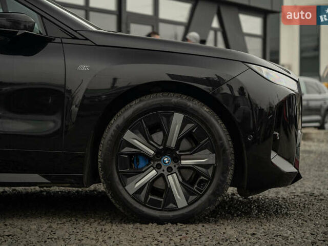 Черный БМВ iX, объемом двигателя 0 л и пробегом 40 тыс. км за 59900 $, фото 12 на Automoto.ua