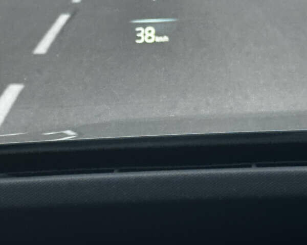 Черный БМВ iX, объемом двигателя 0 л и пробегом 71 тыс. км за 48240 $, фото 36 на Automoto.ua