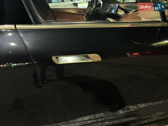 Черный БМВ iX, объемом двигателя 0 л и пробегом 165 тыс. км за 39000 $, фото 11 на Automoto.ua