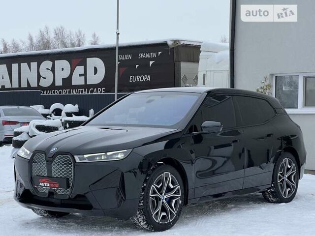 Черный БМВ iX, объемом двигателя 0 л и пробегом 24 тыс. км за 73499 $, фото 7 на Automoto.ua