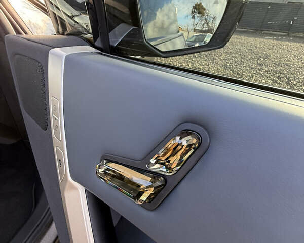 Чорний БМВ iX, об'ємом двигуна 0 л та пробігом 66 тис. км за 59900 $, фото 25 на Automoto.ua