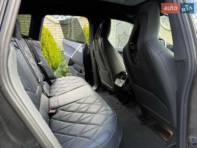 Черный БМВ iX, объемом двигателя 0 л и пробегом 57 тыс. км за 72000 $, фото 86 на Automoto.ua
