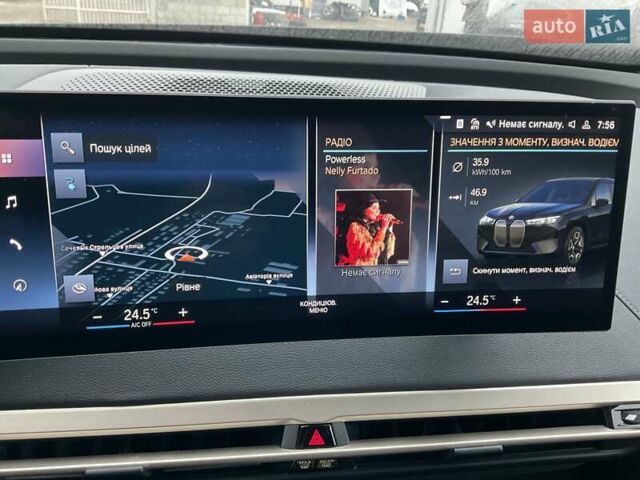 Чорний БМВ iX, об'ємом двигуна 0 л та пробігом 208 тис. км за 36499 $, фото 26 на Automoto.ua
