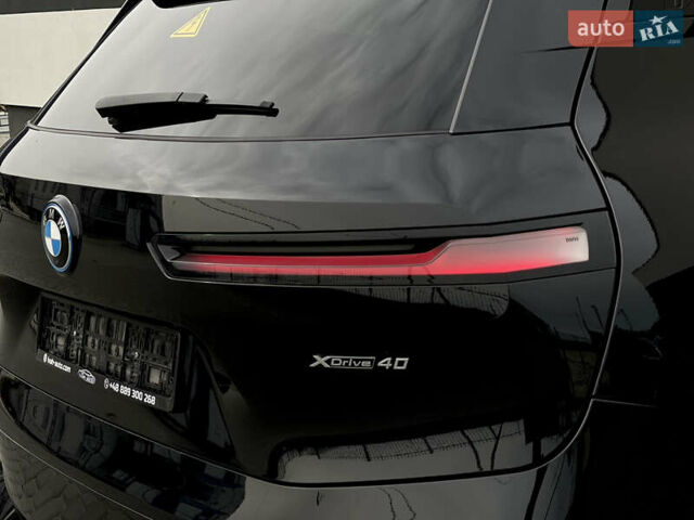 Черный БМВ iX, объемом двигателя 0 л и пробегом 27 тыс. км за 50000 $, фото 32 на Automoto.ua