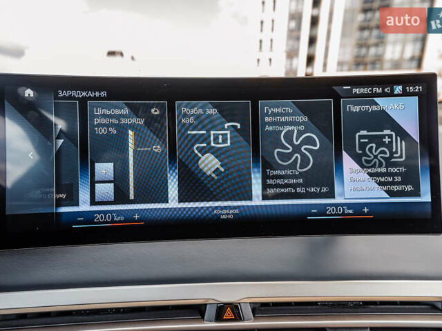 Черный БМВ iX, объемом двигателя 0 л и пробегом 67 тыс. км за 67000 $, фото 95 на Automoto.ua