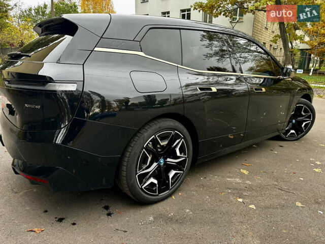 Черный БМВ iX, объемом двигателя 0 л и пробегом 71 тыс. км за 48240 $, фото 19 на Automoto.ua