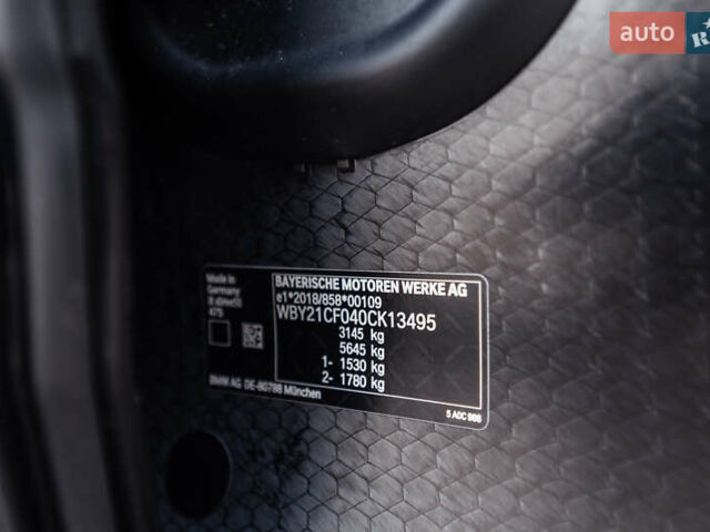 Черный БМВ iX, объемом двигателя 0 л и пробегом 67 тыс. км за 67000 $, фото 55 на Automoto.ua